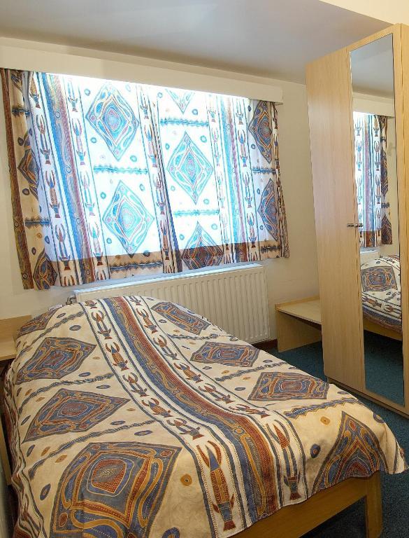 Hotel Apollo Zutendaal Zimmer foto